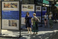150 let Knihovny města Plzně připomíná nová venkovní výstava 150 let Knihovny města Plzně připomíná nová venkovní výstava